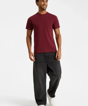 Alternative view of Uneek Classic T-shirt